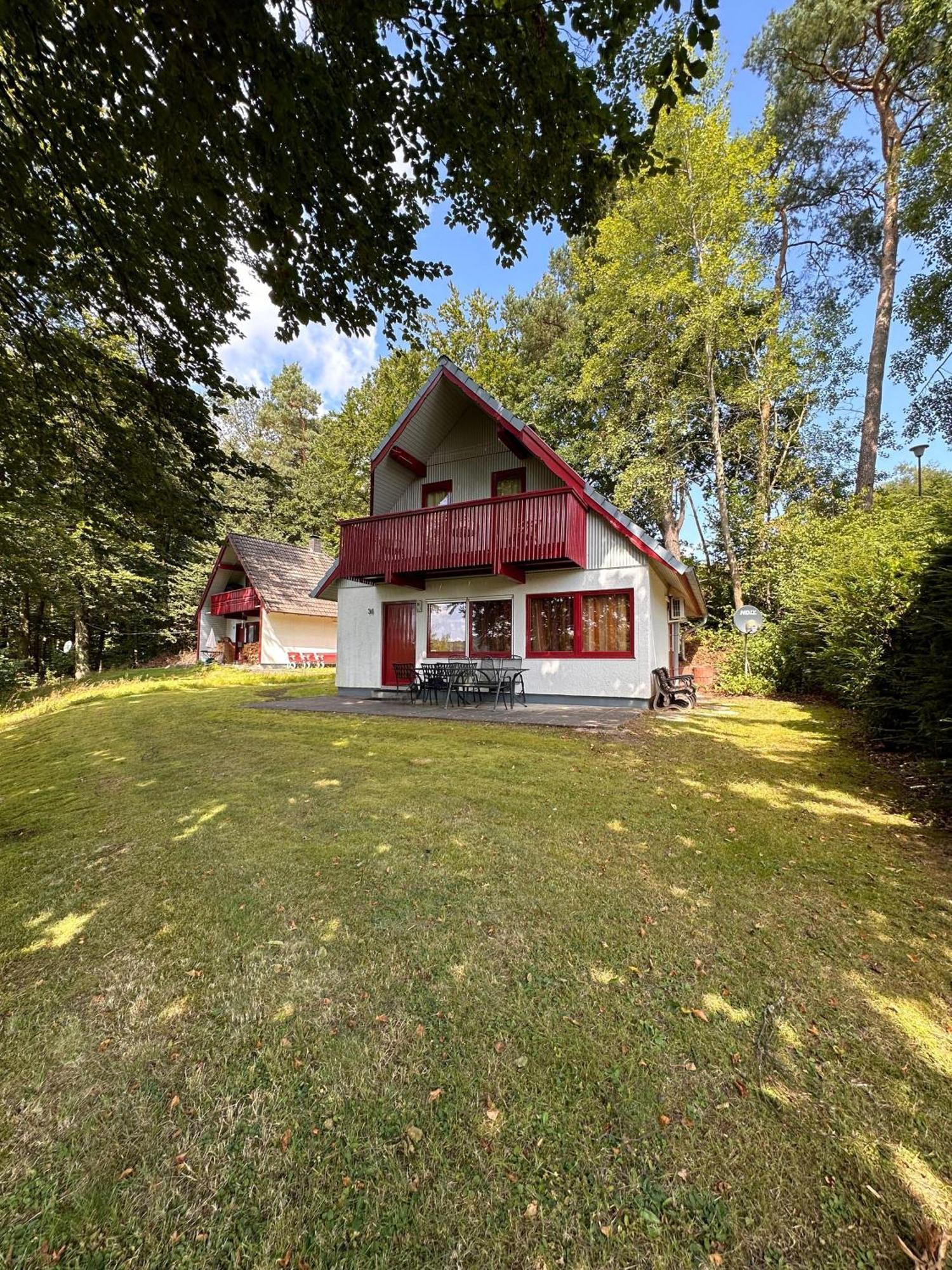 Ferienhaus-Helly-Natur-Pur-Mit-Seeblick Villa Kemmerode Buitenkant foto